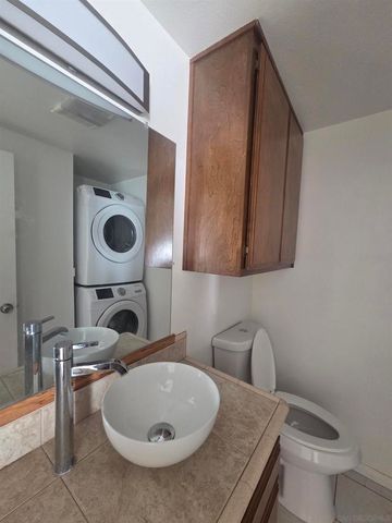 3626 Lemona Ave. A, San Diego, CA 92105