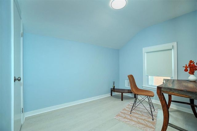 2131 Lindsay Road ROAD, Blackridge, PA 15221