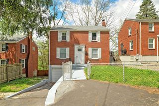 2131 Lindsay Road ROAD, Blackridge, PA 15221