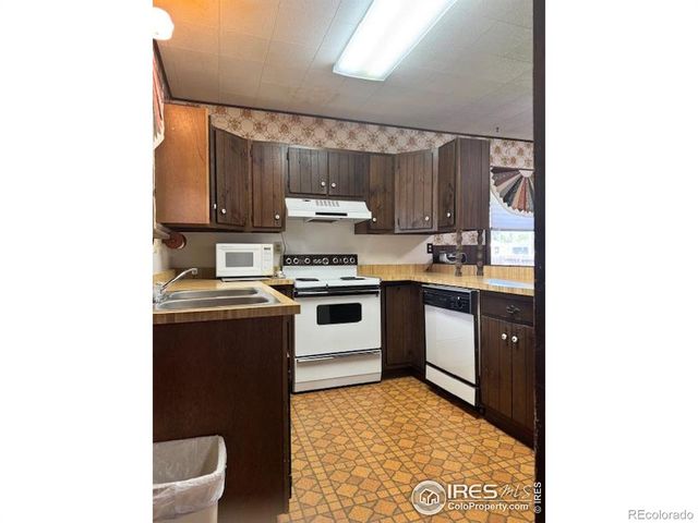 141 N Walker Avenue, Haxtun, CO 80731