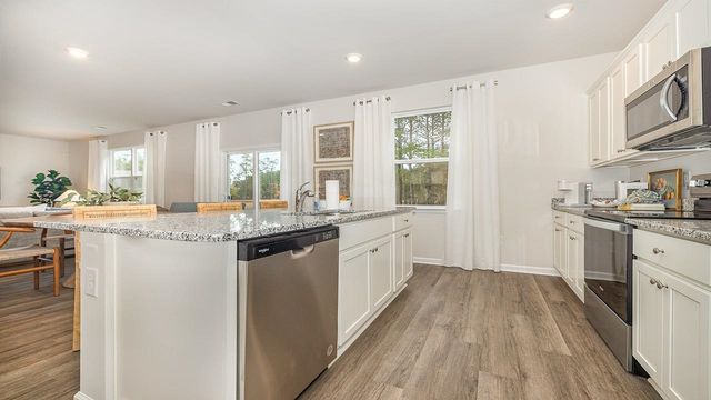 108 Pampa Dr., Loris, SC 29569
