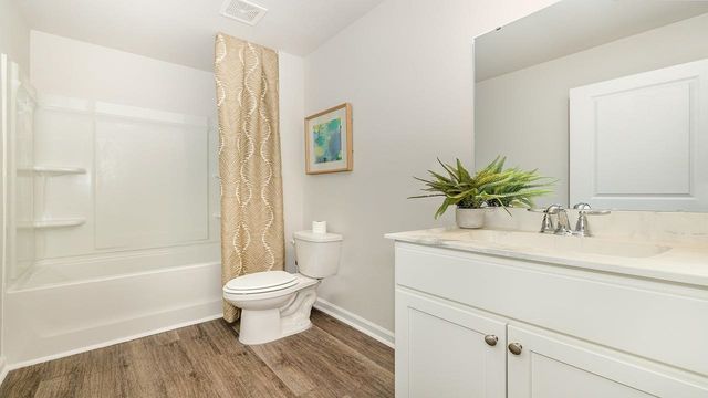 108 Pampa Dr., Loris, SC 29569