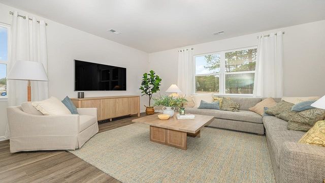 108 Pampa Dr., Loris, SC 29569