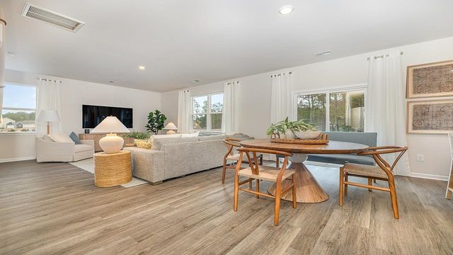 108 Pampa Dr., Loris, SC 29569