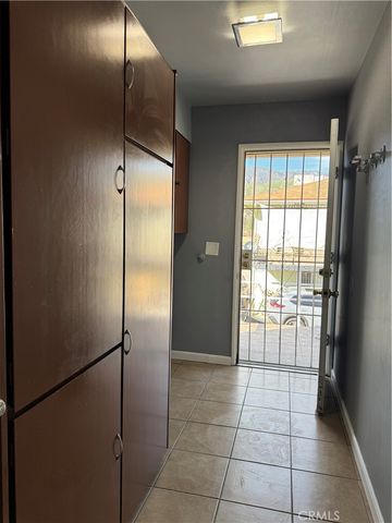 3814 Ferndale, San Bernardino, CA 92404
