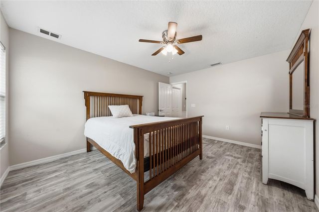 535 E PLYMOUTH AVENUE, Deland, FL 32724