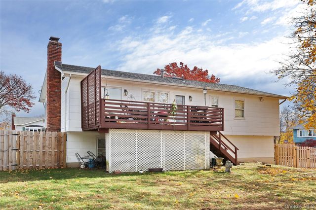 15 Stubbe Drive, Stony Point, NY 10980