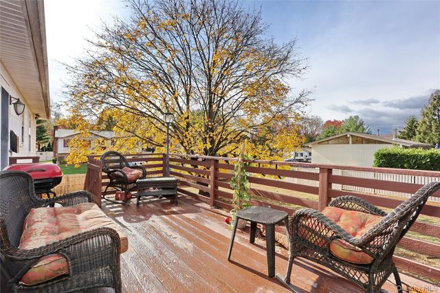 15 Stubbe Drive, Stony Point, NY 10980