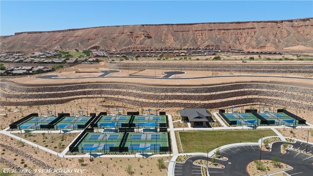 945 Outlook Trail, Mesquite, NV 89034