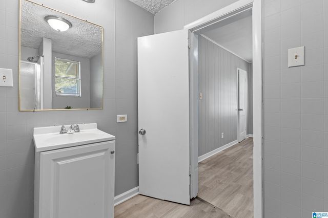 4628 SW HILLMAN DRIVE, Birmingham, AL 35221