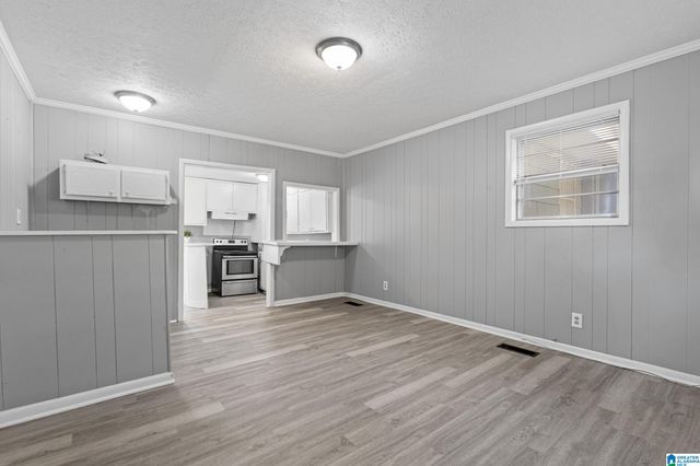 4628 SW HILLMAN DRIVE, Birmingham, AL 35221