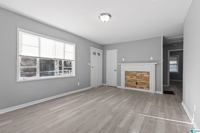 4628 SW HILLMAN DRIVE, Birmingham, AL 35221