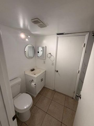 5661 Riverside Drive 203b7, Coral Springs, FL 33067