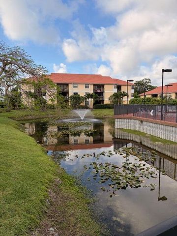 5661 Riverside Drive 203b7, Coral Springs, FL 33067