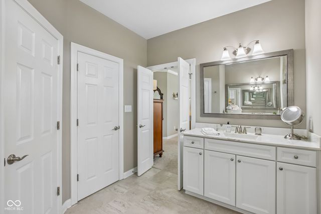 5386 Treeview Court, Noblesville, IN 46062
