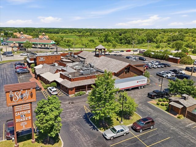 2746 N Augusta Drive, Wadsworth, IL 60083