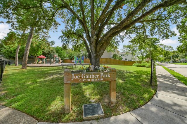4903 Williams Court Lane, Houston, TX 77081