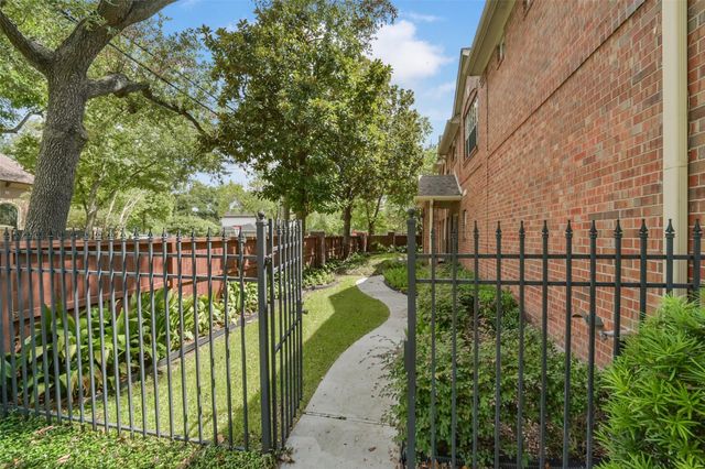 4903 Williams Court Lane, Houston, TX 77081