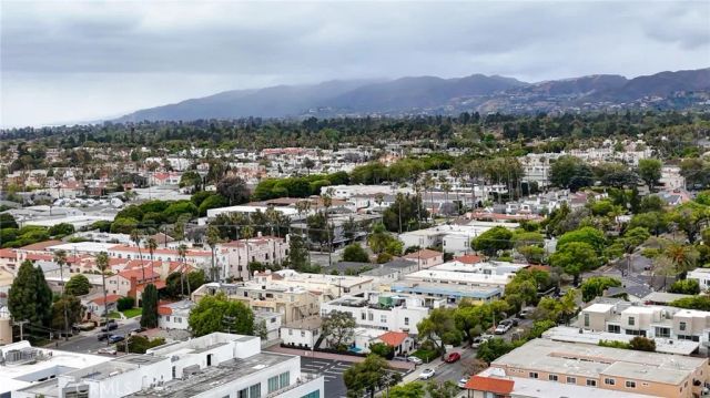 1222 23rd, Santa Monica, CA 90404