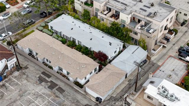 1222 23rd, Santa Monica, CA 90404