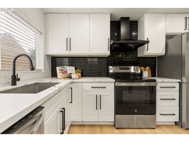 6411 Ne 32ND Pl, Portland, OR 97211
