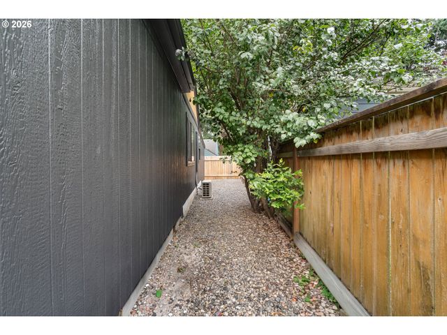 6411 Ne 32ND Pl, Portland, OR 97211