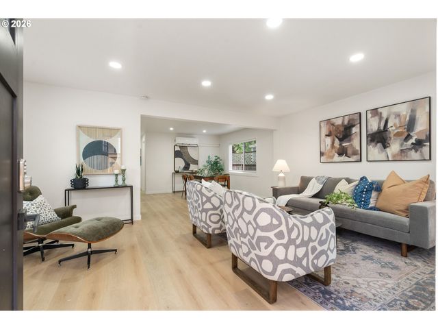 6411 Ne 32ND Pl, Portland, OR 97211