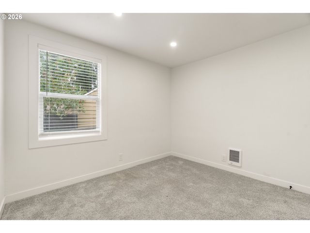 6411 Ne 32ND Pl, Portland, OR 97211