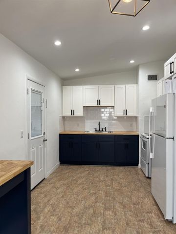 202 Southern Avenue, Fort Pierce, FL 34950