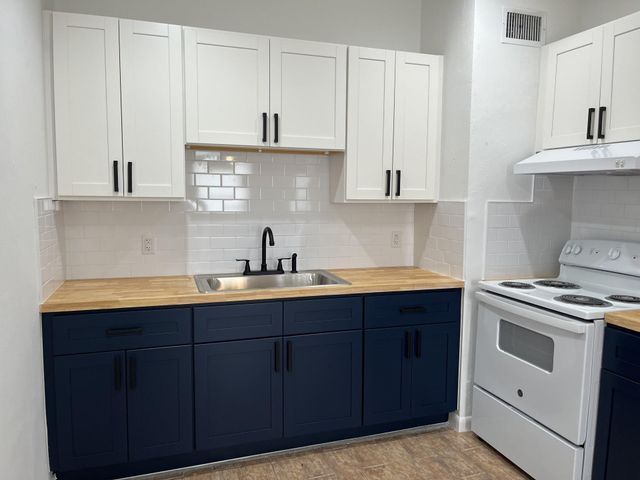 202 Southern Avenue, Fort Pierce, FL 34950