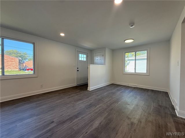 433 Dick Road, Cheektowaga, NY 14043