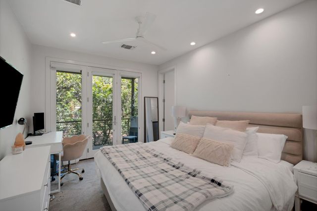 809 Bouldin Ave, Austin, TX 78704