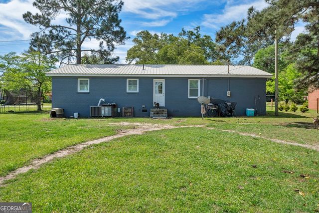 611 E 3rd Avenue, Cordele, GA 31015