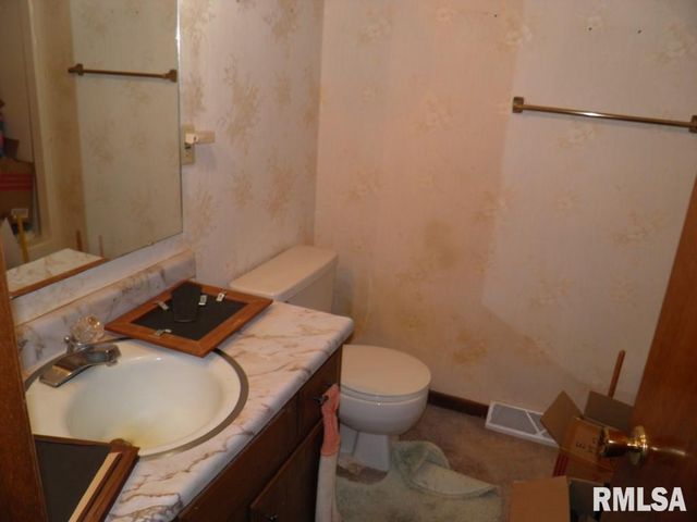 9628 234TH Street, Port Byron, IL 61275