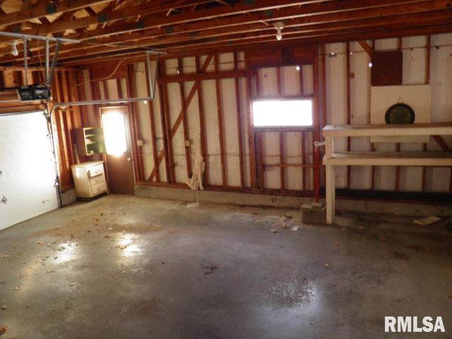 9628 234TH Street, Port Byron, IL 61275