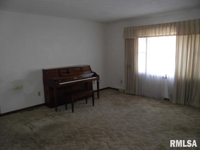 9628 234TH Street, Port Byron, IL 61275