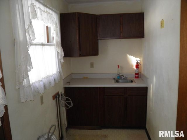 9628 234TH Street, Port Byron, IL 61275