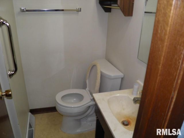 9628 234TH Street, Port Byron, IL 61275