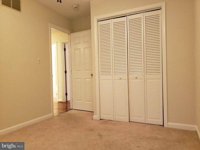 724 HILLCREST DR, Annapolis, MD 21409