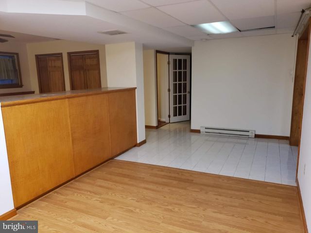 724 HILLCREST DR, Annapolis, MD 21409