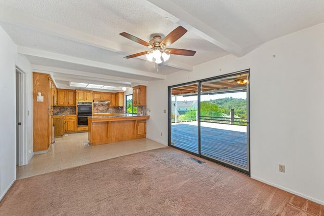 1386 Lakehills Dr, El Dorado Hills, CA 95762