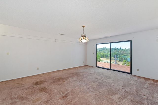 1386 Lakehills Dr, El Dorado Hills, CA 95762