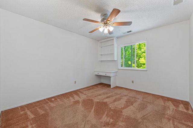 1386 Lakehills Dr, El Dorado Hills, CA 95762