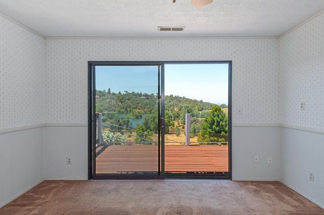 1386 Lakehills Dr, El Dorado Hills, CA 95762