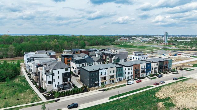 4236 Parkview Drive, Blue Ash, OH 45242