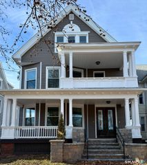 134 Hubinger Street 3, New Haven, CT 06511