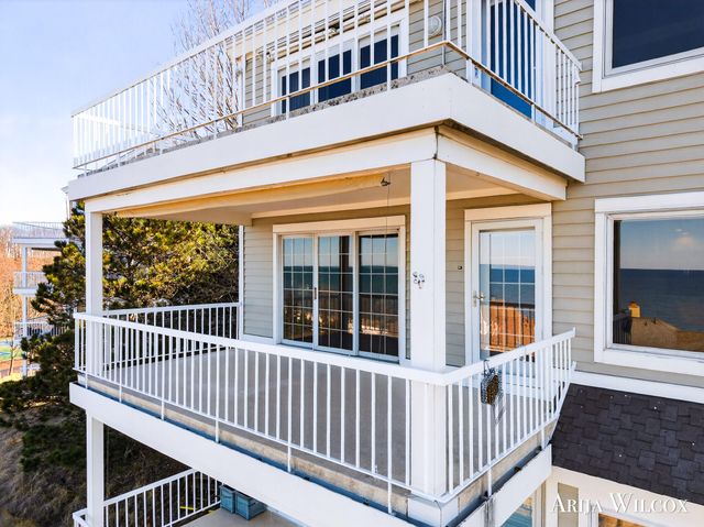 736 Spyglass Hill 27, Holland, MI 49424