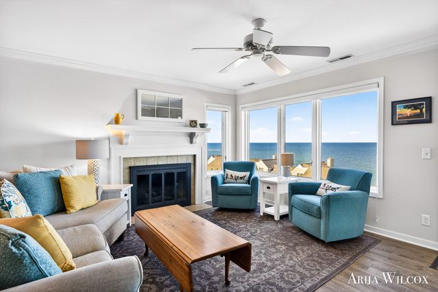 736 Spyglass Hill 27, Holland, MI 49424