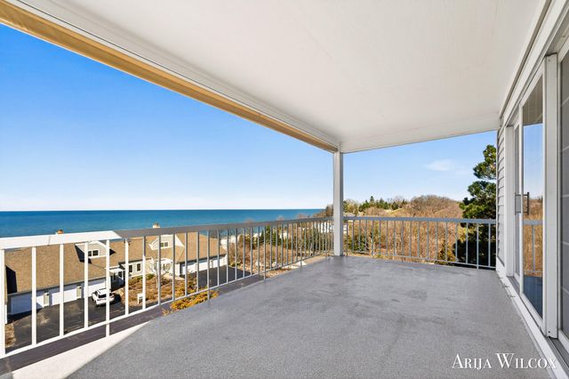 736 Spyglass Hill 27, Holland, MI 49424