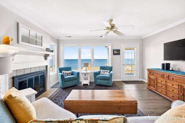 736 Spyglass Hill 27, Holland, MI 49424